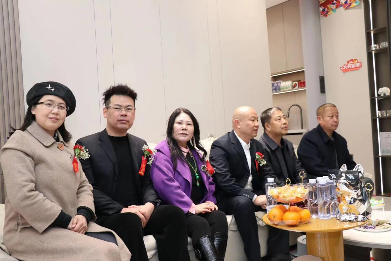 图片8.jpg