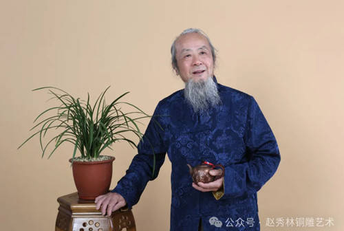 绍兴铜雕《铜火熜》入选2024年“绍兴特色伴手礼”名单 