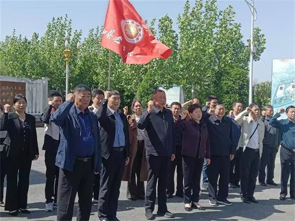 安徽省太和县老年大学开展主题党日活动