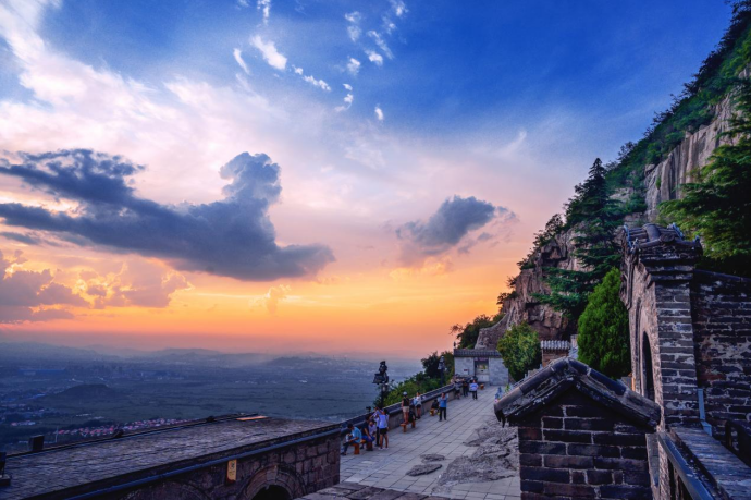 d4b71ffd-8768-48a9-8d48-f708fbe5e52d.png